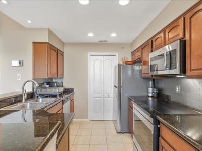 Primary bedroom at 6000 Shepherd Mountain CV Unit #618 - 2 bed 2 bath home