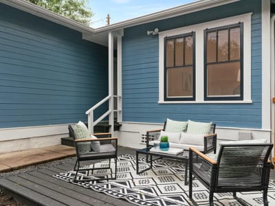 Property photo 3 at 601 E 43rd ST Unit #A - 1 bed 1 bath home