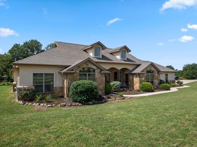 Kitchen at 601 Pheasant MDW - 5 bed 3 bath home