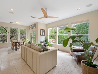 Photo 4 of 36 at 601 Upson ST Unit #D - 3 bed 3 bath home