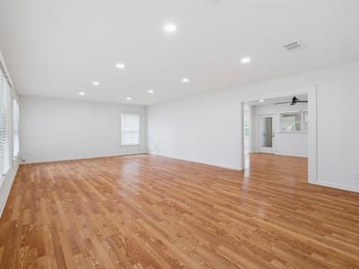 Property photo 4 at 6010 Dunbury DR - 3 bed 2 bath home