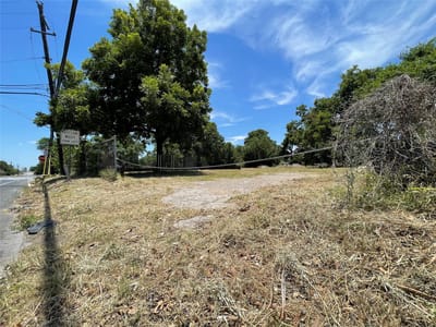 Primary bedroom at 6011 Bolm Rd - Downey & Johnson Add, Austin, TX