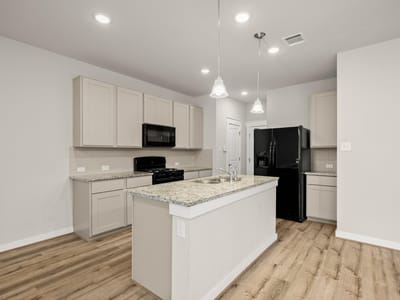 Property photo 5 at 602 Caterpillar ST Unit #C - 3 bed 2 bath home