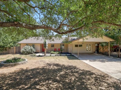 Property photo 3 at 602 Meadowbrook DR - 4 bed 3 bath home