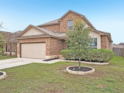 Living area at 6021 Malta Cir - 4 bed 2 bath home