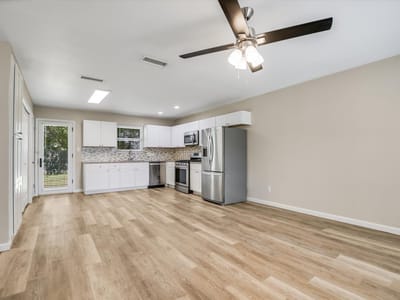 Property photo 2 at 6026 Bluebell CIR - 3 bed 1 bath home