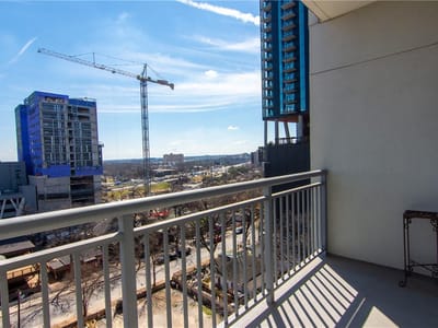 Property photo 3 at 603 Davis ST Unit #1005 - 1 bed 1 bath home