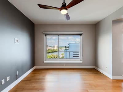 Property photo 2 at 603 Davis ST Unit #1201 - 1 bed 1 bath home
