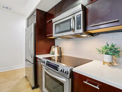 Kitchen at 603 Davis St Unit #2007 - 1 bed 1 bath home