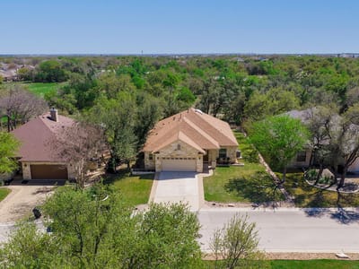 Living area at 604 Caprock Canyon TRL - 3 bed 2 bath home