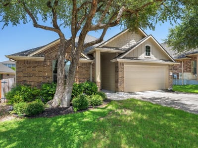 Living area at 604 Cerezo DR - 4 bed 2 bath home