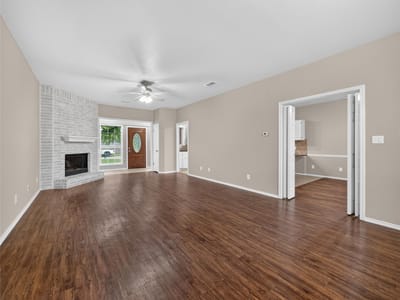 Property photo 4 at 604 Greenslope CIR - 4 bed 2 bath home