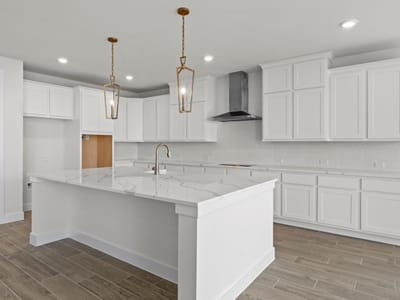 Property photo 5 at 604 Lightstone DR - 5 bed 4 bath home