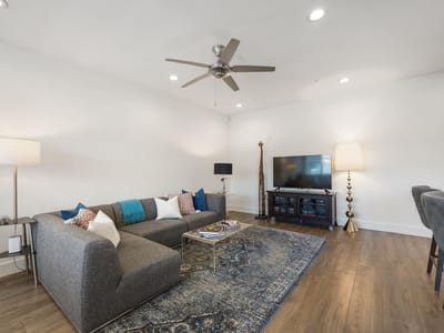 Property photo 3 at 604 North Bluff DR Unit #144 - 3 bed 2 bath home
