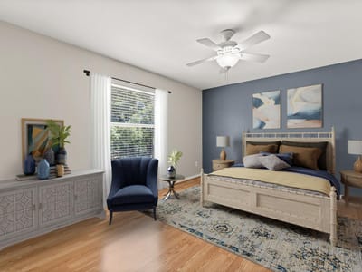 Primary bedroom at 604 Post Oak CIR - 4 bed 2 bath home