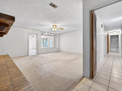 Living area at 605 E Mary Jane DR - 4 bed 2 bath home