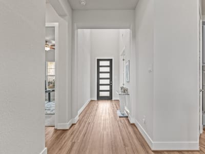 Bathroom at 605 Gunison DR - 6 bed 4 bath home