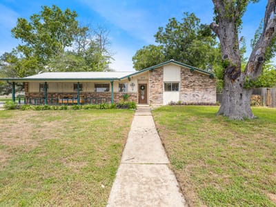 Kitchen at 605 Parkway ST - 3 bed 2 bath home