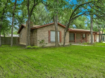 Kitchen at 605 Quail Creek Dr - 3 bed 2 bath home