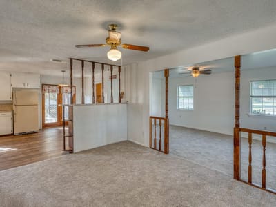 Bathroom at 605 W Ash Dr - 3 bed 1 bath home