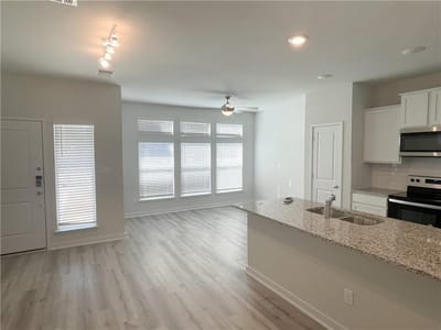 Property photo 2 at 605 W South ST - SOUTH STREET VILLAS, Leander, TX