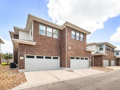 Property photo 2 at 605 W South ST Unit #33 - SOUTH STREET VILLAS, Leander, TX