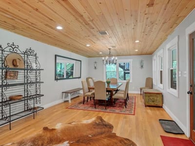 Property photo 4 at 606 Deer Creek CV - 4 bed 4 bath home