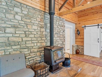 Property photo 5 at 606 Deer Creek CV - 4 bed 4 bath home