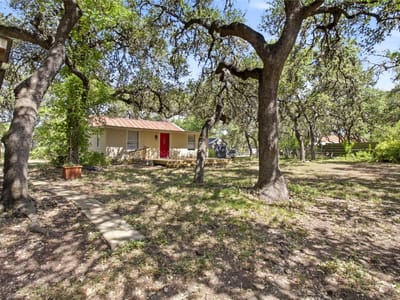 Property photo 4 at 606 Harmons WAY - 3 bed 2 bath home