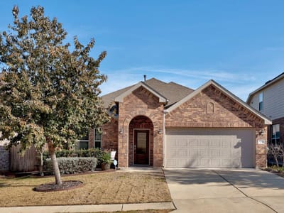 Living area at 606 Linares Ln - 4 bed 3 bath home