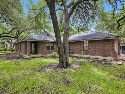 Primary bedroom at 606 Prize Oaks DR - 3 bed 2 bath home