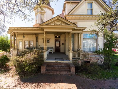 Kitchen at 606 S Key Ave - L S C 1st, Lampasas, TX