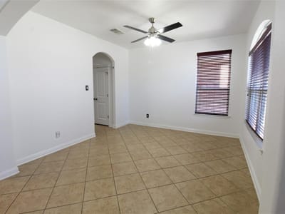 Property photo 3 at 606 Spanish Mustang DR - 4 bed 3 bath home