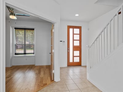 Primary bedroom at 607 Yosemite TRL - 3 bed 2 bath home
