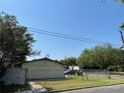 Photo 2 of 7 at 608 Harbour Ave - Killeen, Killeen, TX