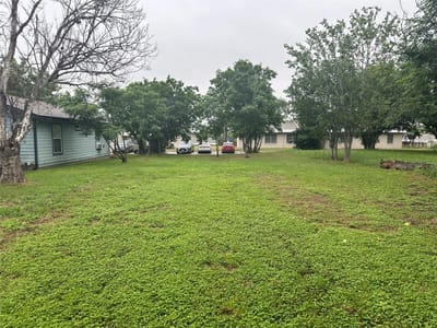 Property photo 3 at 608 Lamar ST - O T Luling, Luling, TX
