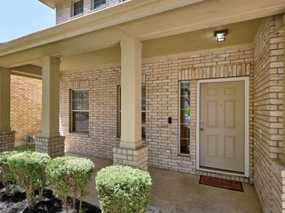Property photo 3 at 608 Spanish Oak TER - 4 bed 2 bath home