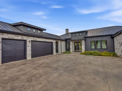 Property photo 2 at 609 Paintbrush - 5 bed 4 bath home