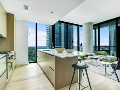 Kitchen at 610 Davis ST Unit #1902 - 3 bed 3 bath home