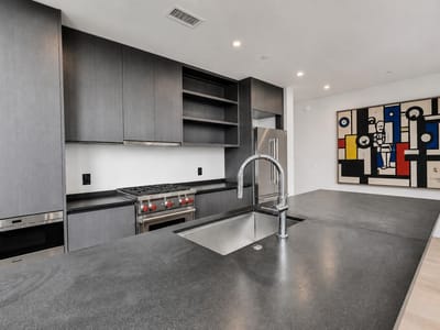 Property photo 4 at 610 Davis ST Unit #2205 - 2 bed 2 bath home
