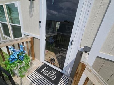 Living area at 6100 E Rancier Ave Unit #384 - 4 bed 2 bath home
