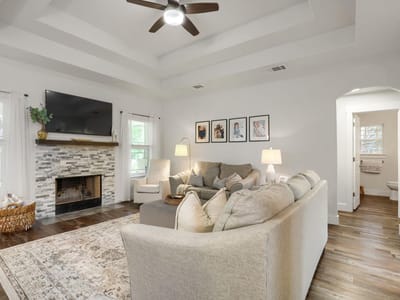 Kitchen at 6101 Cimmaron TRL - 3 bed 2 bath home