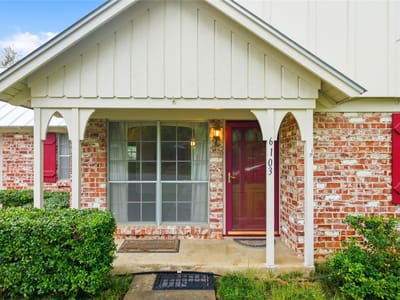 Property photo 4 at 6103 Janey DR - 4 bed 2 bath home