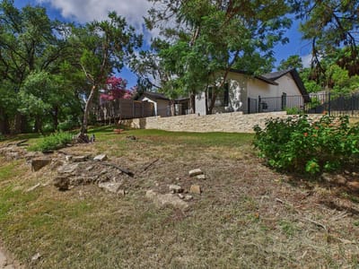 Living area at 6108 Shadow Valley Dr Unit #A & B - Highland Hills Sec 09 Ph 02, Austin, TX