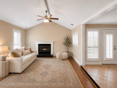 Kitchen at 6109 Grass HOLW - 4 bed 2 bath home