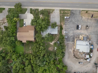 Kitchen at 611 Central Texas Expy - Lampasas, TX