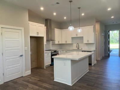 Photo 2 of 15 at 611 Sun Ray - 3 bed 2 bath home