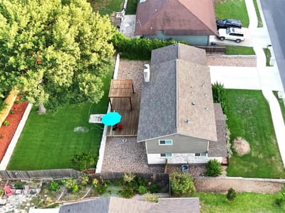 Photo 3 of 39 at 6113  Reicher Dr - 4 bed 3 bath home