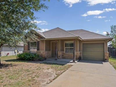 Property photo 2 at 612 Amber LN - 3 bed 2 bath home