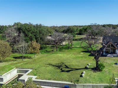 Living area at 612 Pecan Creek - Oak Ridge Estates, Horseshoe Bay, TX